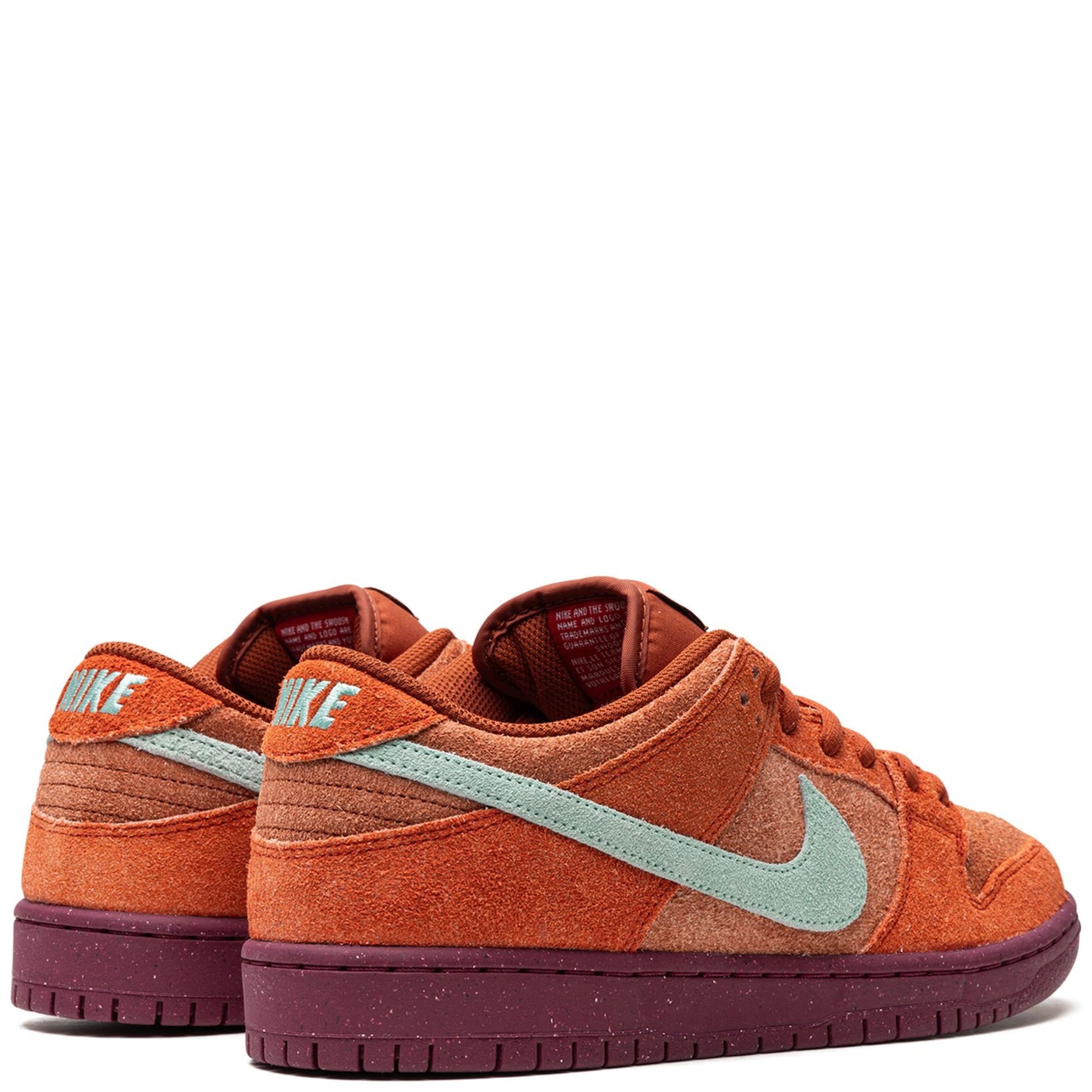 NIKE SB DUNK LOW PRO MYSTIC RED ROSEWOOD