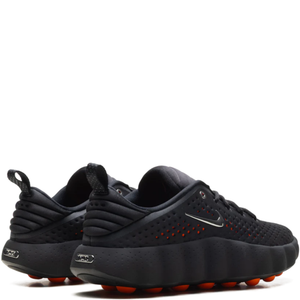 NIKE MIND 002 BLACK HYPER CRIMSON