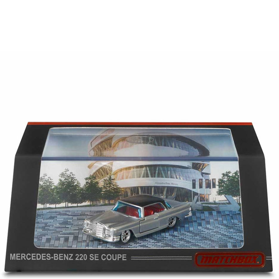 MATCHBOX '62 MERCEDES-BENZ 220 SE COUPE